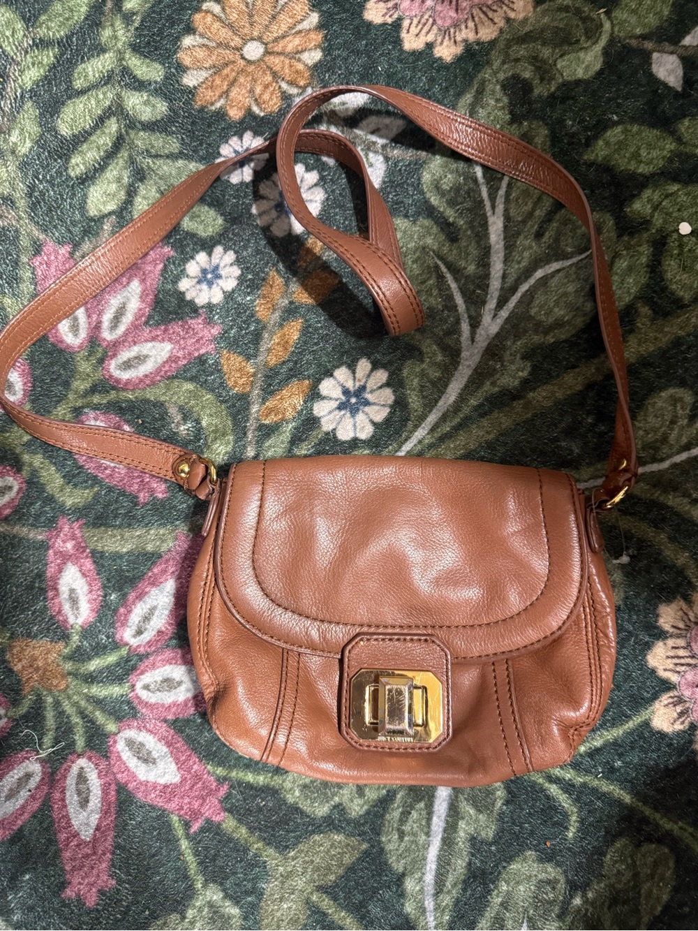 Juicy Couture Tan Leather Shoulder Bag with Gold Hardware